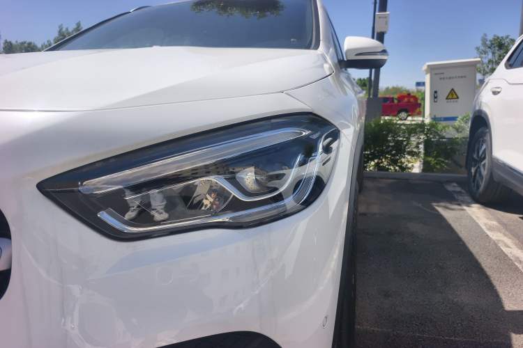 Used Mercedes-Benz GLA 2022 GLA 200 Left Front Headlight