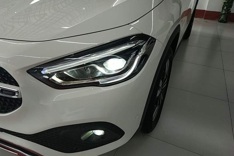 Used Mercedes-Benz GLA 2022 GLA 220 Left Front Headlight