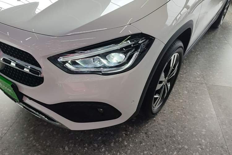 Used Mercedes-Benz GLA 2022 Facelifted GLA 200 Left Front Headlight