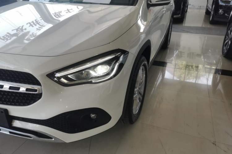 Used Mercedes-Benz GLA 2022 Second Facelift GLA 200 Left Front Headlight