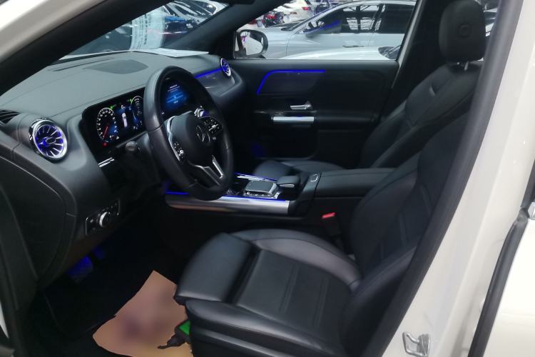 Used Mercedes-Benz GLA 2022 Facelifted GLA 200 Left Front Seat