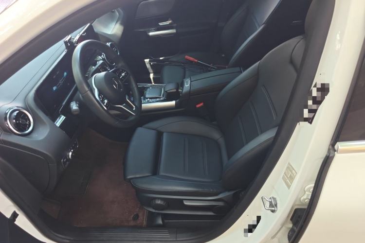Used Mercedes-Benz GLA 2022 Second Facelift GLA 200 Left Front Seat