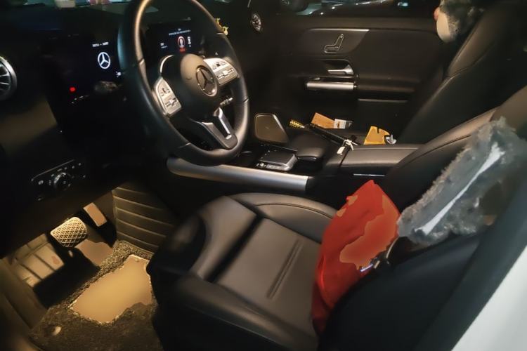Used Mercedes-Benz GLA 2022 GLA 220 Left Front Seat