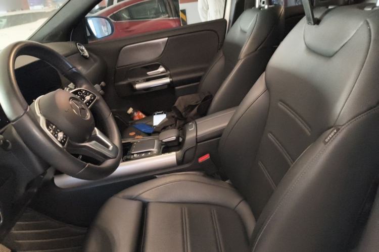 Used Mercedes-Benz GLA 2022 GLA 220 Left Front Seat