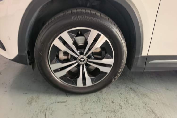 Used Mercedes-Benz GLA 2022 GLA 220 Left Front Wheel Hub