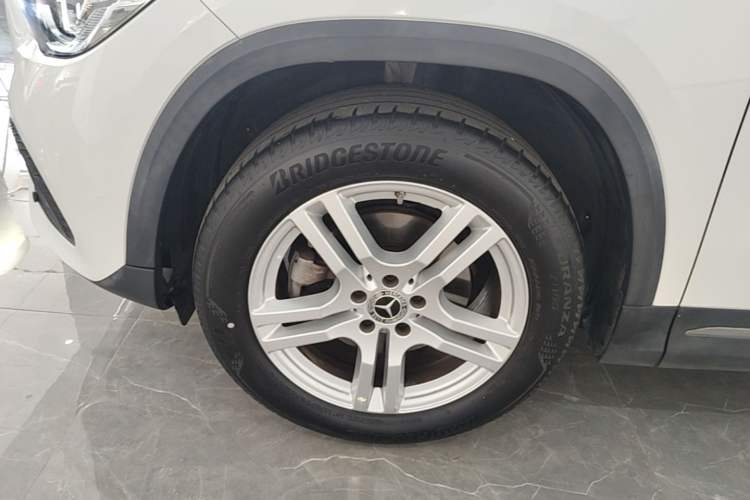 Used Mercedes-Benz GLA 2022 Second Facelift GLA 200 Left Front Wheel Hub