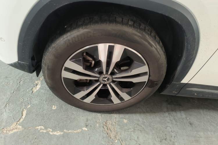 Used Mercedes-Benz GLA 2022 GLA 220 Left Front Wheel Hub