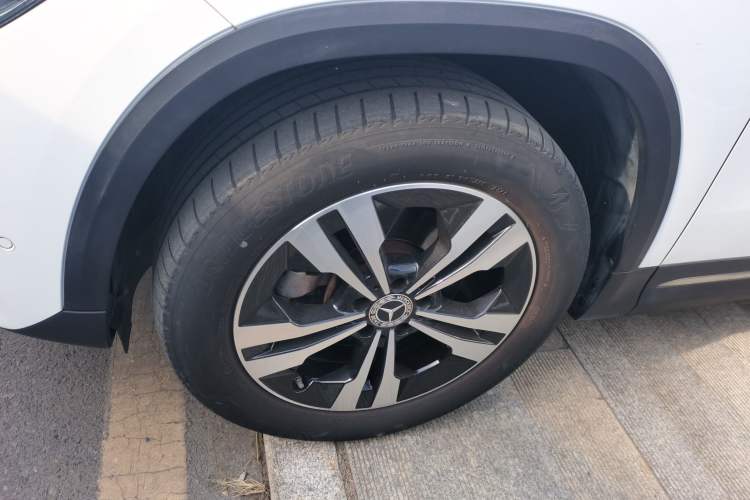 Used Mercedes-Benz GLA 2022 GLA 200 Left Front Wheel Hub