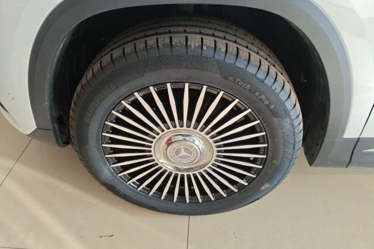 Used Mercedes-Benz GLA 2022 Facelifted GLA 200 Left Front Wheel Hub