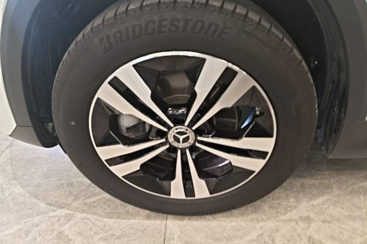 Used Mercedes-Benz GLA 2022 Facelifted GLA 200 Left Front Wheel Hub