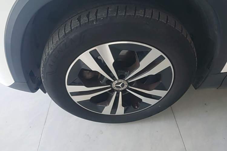 Used Mercedes-Benz GLA 2022 Facelifted GLA 200 Left Front Wheel Hub