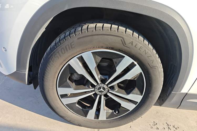 Used Mercedes-Benz GLA 2022 Facelifted GLA 200 Left Front Wheel Hub