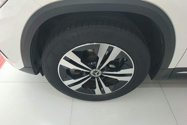 Used Mercedes-Benz GLA 2022 GLA 220 Left Front Wheel Hub