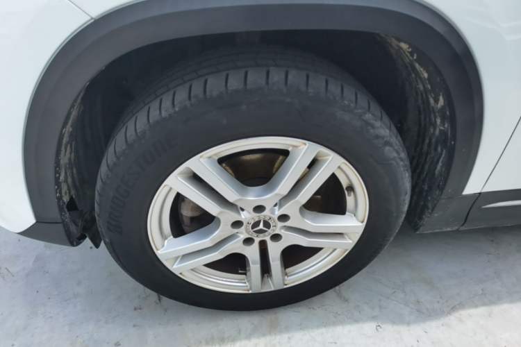 Used Mercedes-Benz GLA 2022 Second Facelift GLA 200 Left Front Wheel Hub