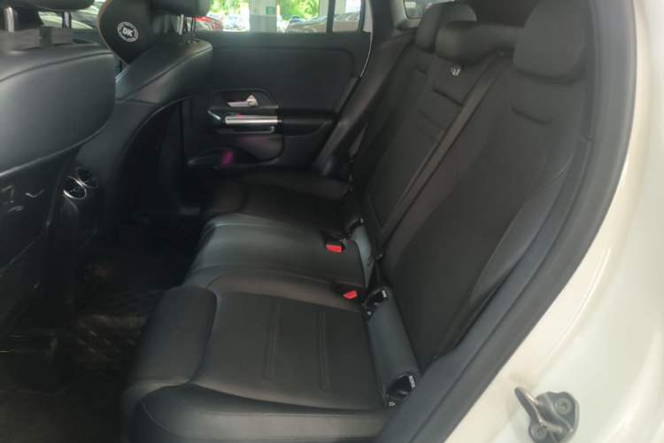 Used Mercedes-Benz GLA 2022 GLA 220 Left Rear Seat