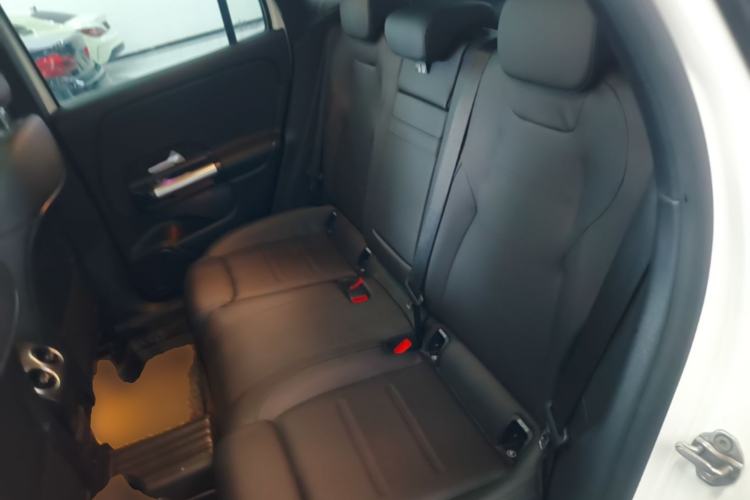Used Mercedes-Benz GLA 2022 GLA 200 Left Rear Seat