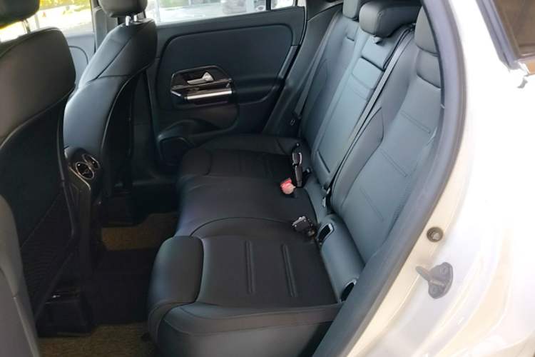 Used Mercedes-Benz GLA 2022 Facelifted GLA 200 Left Rear Seat