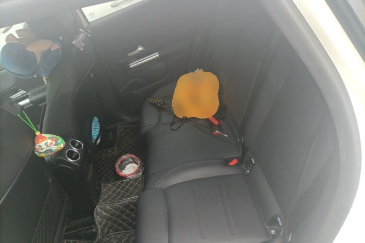 Used Mercedes-Benz GLA 2022 Facelifted GLA 200 Left Rear Seat