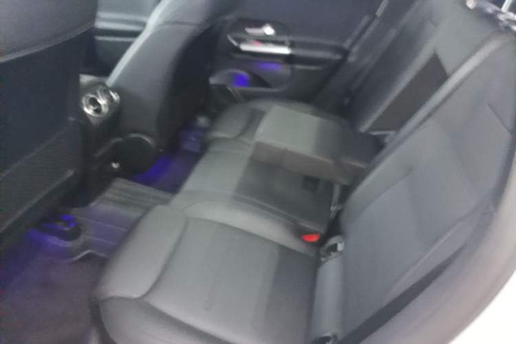 Used Mercedes-Benz GLA 2022 Facelifted GLA 200 Left Rear Seat