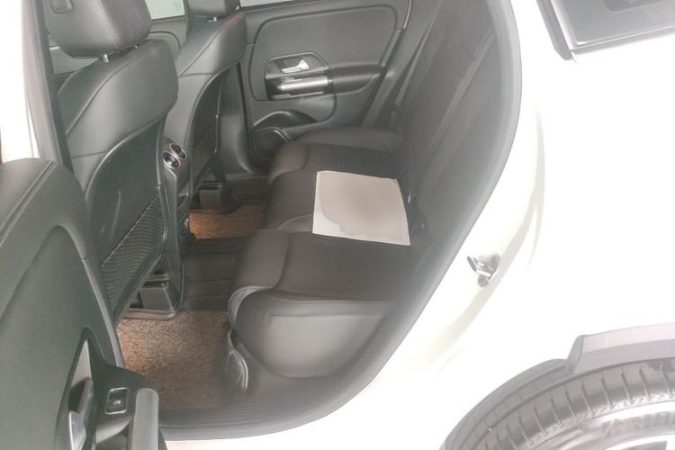 Used Mercedes-Benz GLA 2022 GLA 220 Left Rear Seat