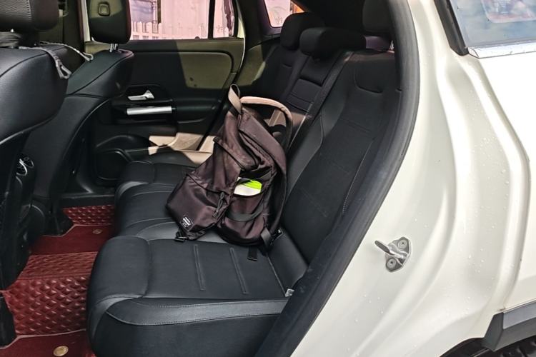 Used Mercedes-Benz GLA 2022 Facelifted GLA 200 Left Rear Seat