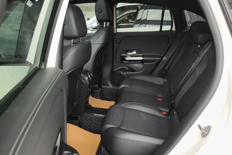 Used Mercedes-Benz GLA 2022 GLA 220 4MATIC Left Rear Seat