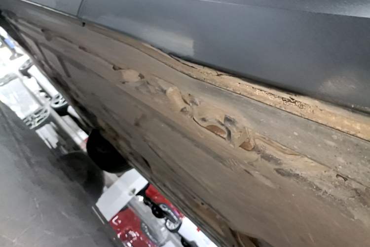 Used Mercedes-Benz GLA 2022 GLA 220 Left Side Sill