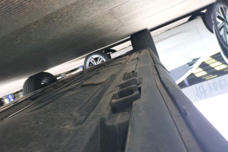 Used Mercedes-Benz GLA 2022 GLA 200 Left Side Sill