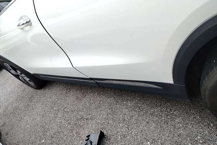 Used Mercedes-Benz GLA 2022 GLA 220 Left Side Sill