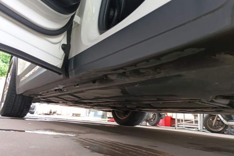 Used Mercedes-Benz GLA 2022 Second Facelift GLA 200 Left Side Sill