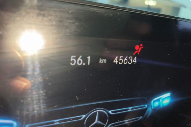 Used Mercedes-Benz GLA 2022 GLA 220 Odometer Close Up