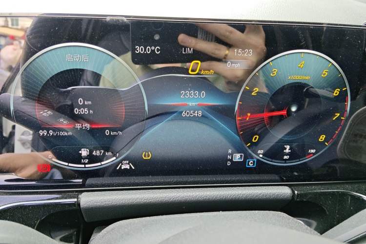 Used Mercedes-Benz GLA 2022 GLA 220 Odometer Close Up