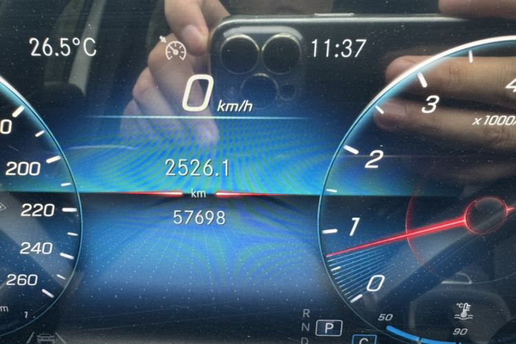 Used Mercedes-Benz GLA 2022 GLA 220 Odometer Close Up