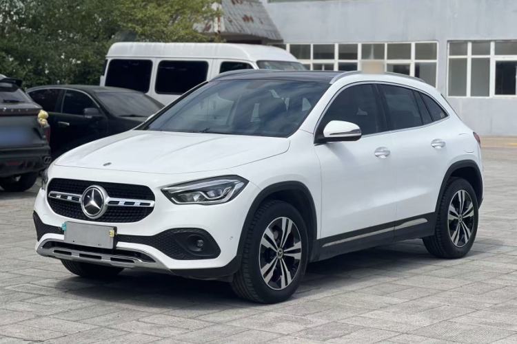 Used Mercedes-Benz GLA 2022 GLA 200 Guazi used car, China used car export, Used car for sale, Used cars, Cheapest cars for sale