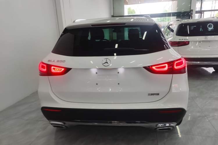 Used Mercedes-Benz GLA 2022 GLA 200 Rear