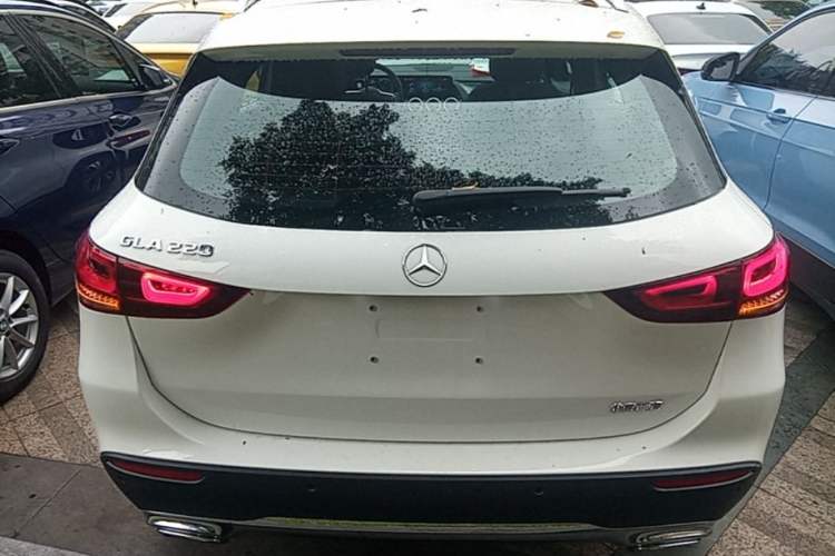 Used Mercedes-Benz GLA 2022 GLA 220 Rear