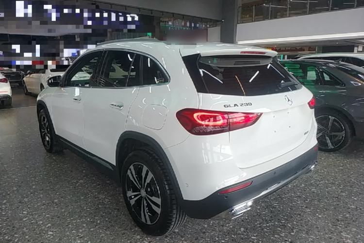 Used Mercedes-Benz GLA 2022 Facelifted GLA 200 Rear Left 45 Deg