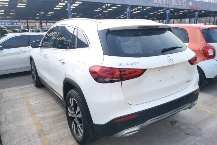 Used Mercedes-Benz GLA 2022 GLA 200 Rear Left 45 Deg