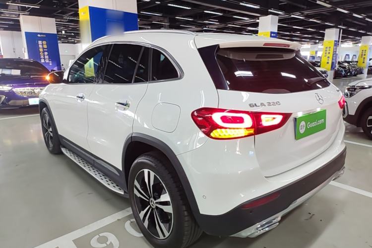 Used Mercedes-Benz GLA 2022 Facelifted GLA 200 Rear Left 45 Deg
