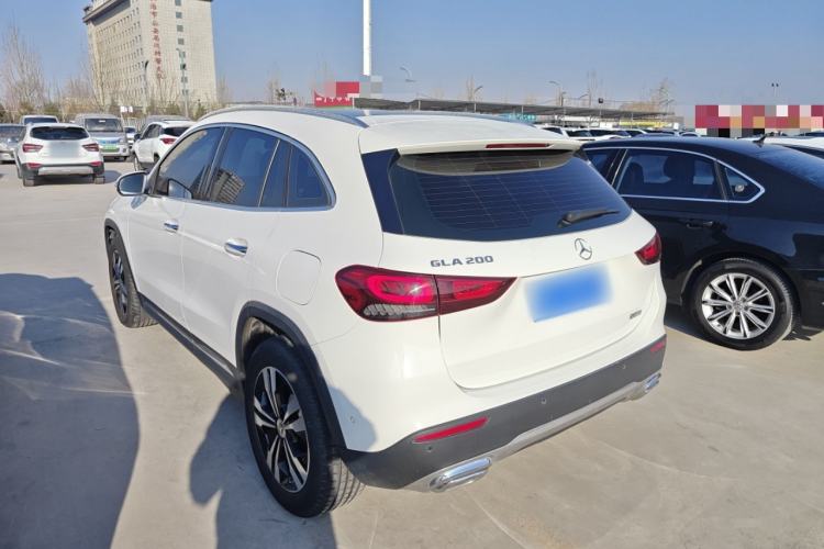 Used Mercedes-Benz GLA 2022 Facelifted GLA 200 Rear Left 45 Deg