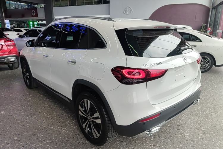 Used Mercedes-Benz GLA 2022 Facelifted GLA 200 Rear Left 45 Deg