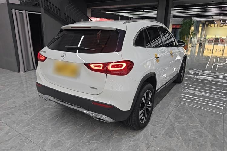Used Mercedes-Benz GLA 2022 Facelifted GLA 200 Rear Right 45 Deg
