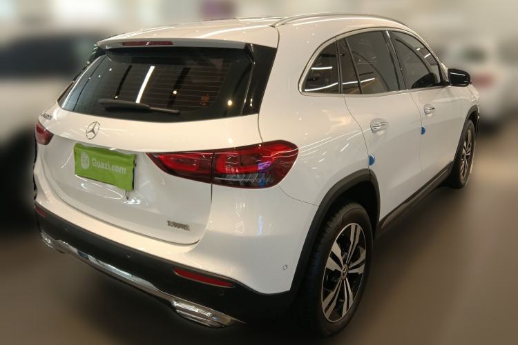 Used Mercedes-Benz GLA 2022 Facelifted GLA 200 Rear Right 45 Deg