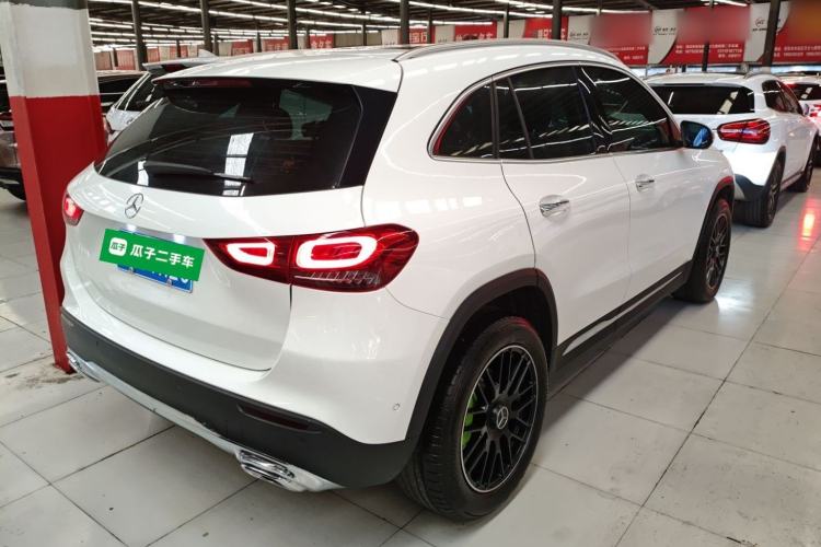 Used Mercedes-Benz GLA 2022 Facelifted GLA 200 Rear Right 45 Deg