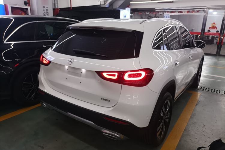 Used Mercedes-Benz GLA 2022 Facelifted GLA 200 Rear Right 45 Deg