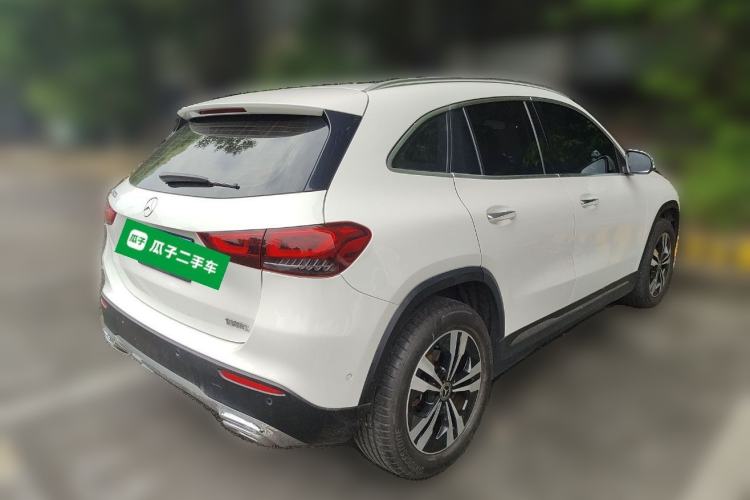 Used Mercedes-Benz GLA 2022 Facelifted GLA 200 Rear Right 45 Deg