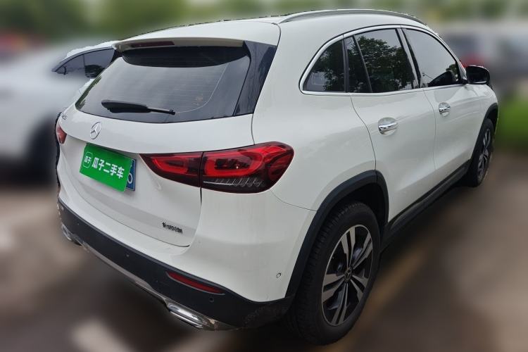 Used Mercedes-Benz GLA 2022 Facelifted GLA 200 Rear Right 45 Deg