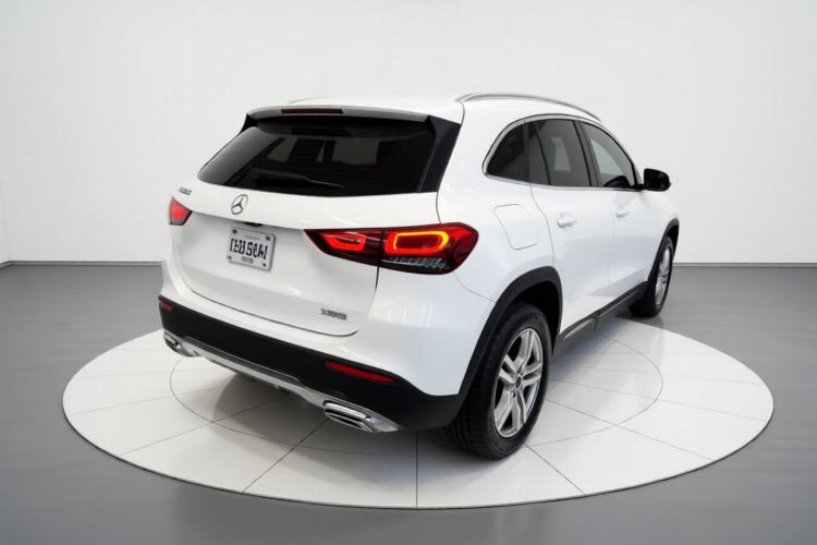 Used Mercedes-Benz GLA 2022 Second Facelift GLA 200 Rear Right 45 Deg