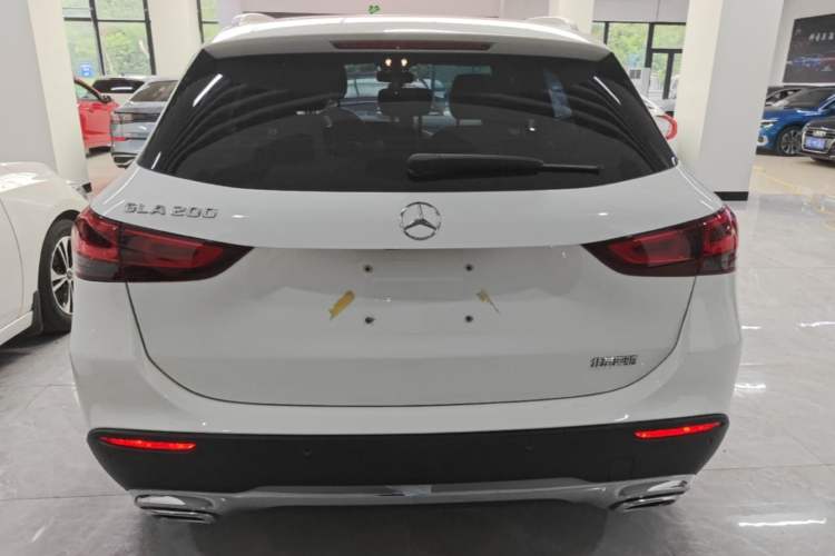 Used Mercedes-Benz GLA 2022 Facelifted GLA 200 Rear