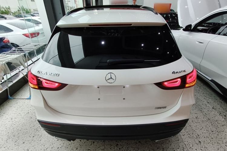 Used Mercedes-Benz GLA 2022 GLA 220 4MATIC Rear